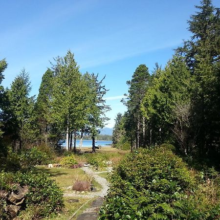 C&N Backpackers - Ucluelet Albergue Exterior foto